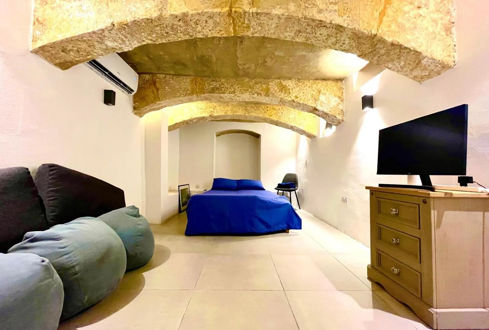 Cozy 2-Bedroom Apartment In Rabat By Sf Homes